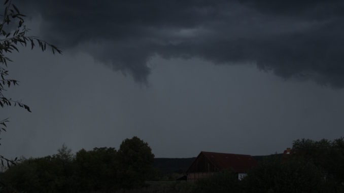 Fraktus Gewitterwolke 